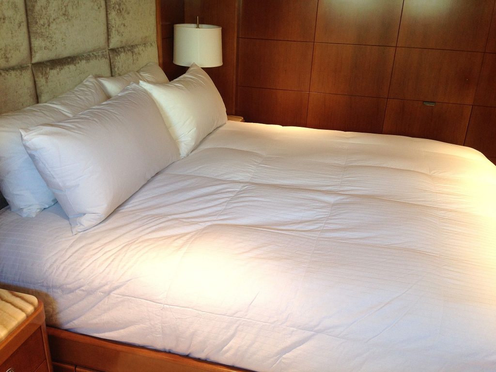 Yacht Linens and Sheets